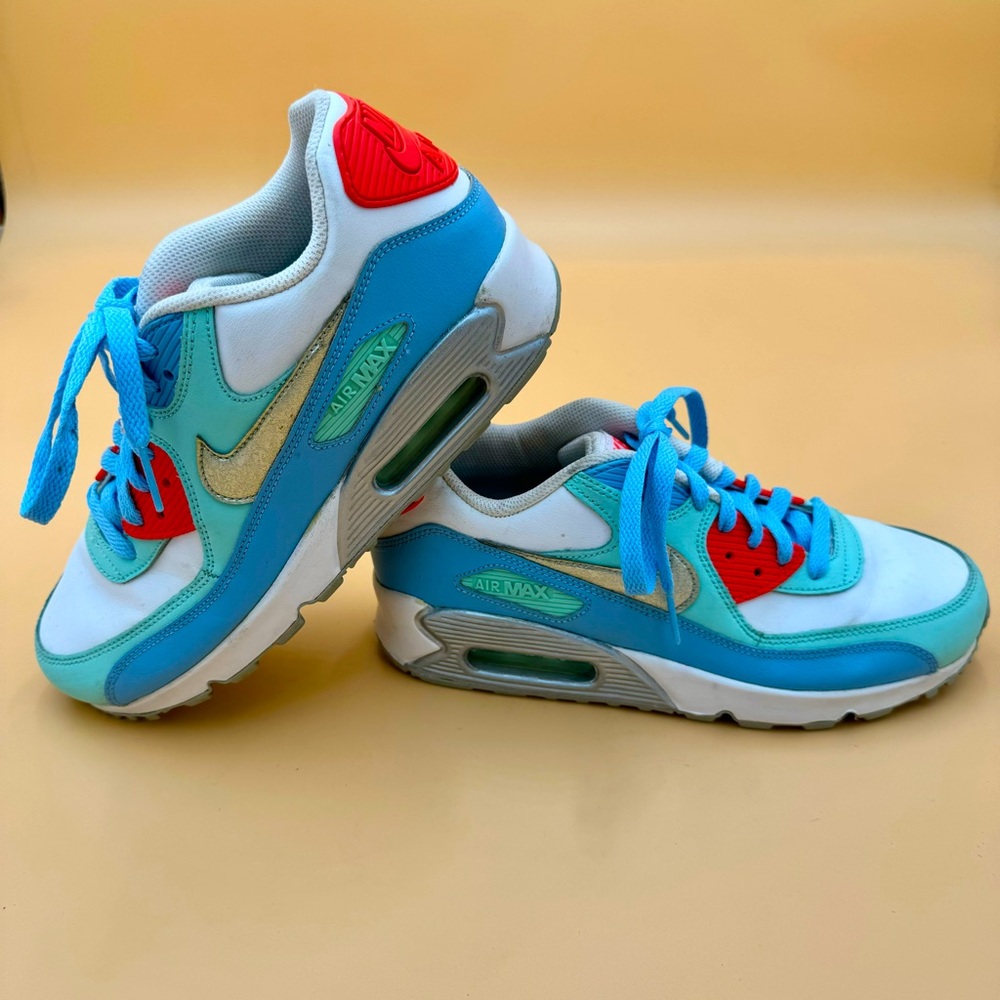 Nike Air Max 90 Sz 6.5 Y 724852-100 Pastel Blue Green White Red Sneakers Shoes